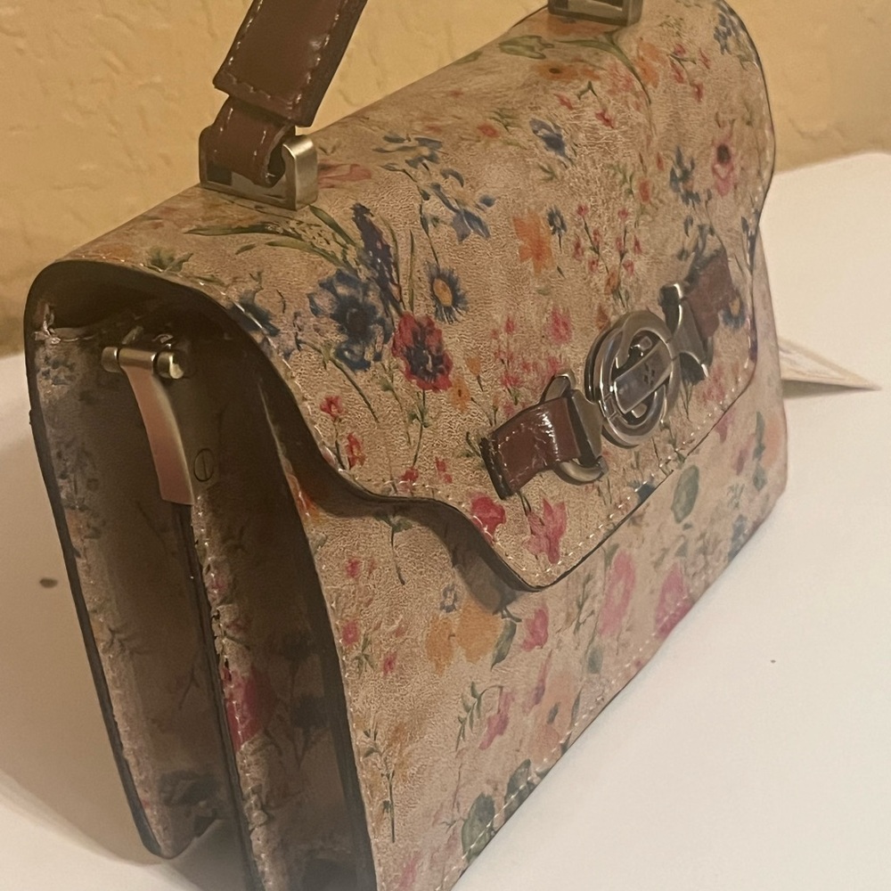 Patricia Nash Leather Hand/Crossbody “Prairie Rose” Whimsical Purse - Picture 4 of 16